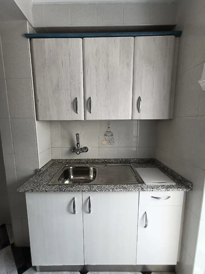 Апартаменты Piso Calidad Precio Junto A La Playa De La Victoria Кадис